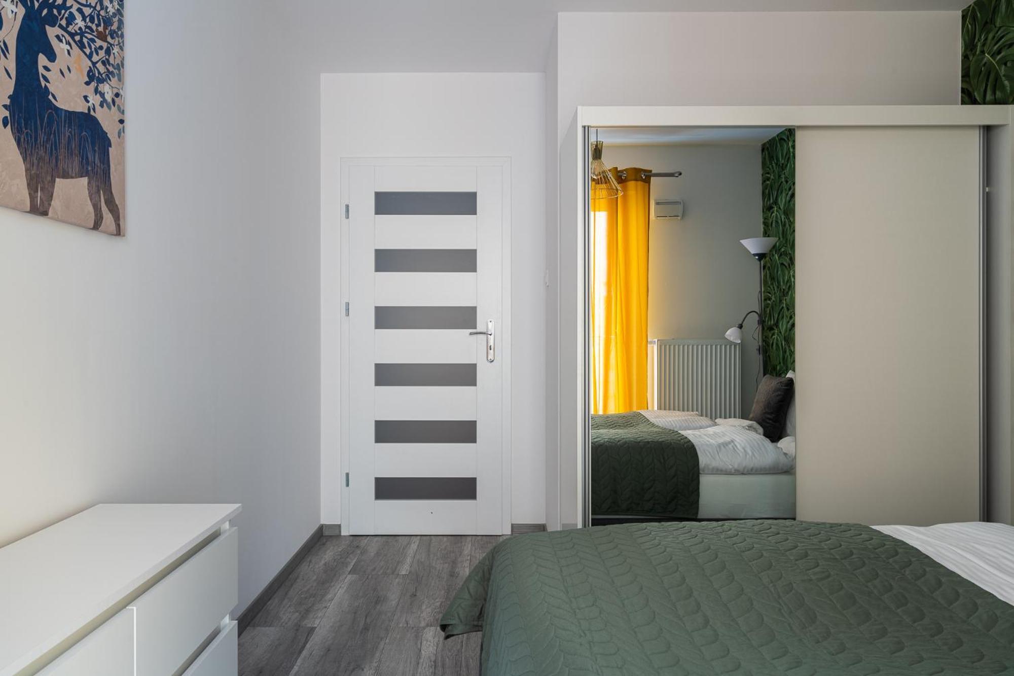 Rentplanet - Apartamenty Ksiecia Witolda Wrocław Kültér fotó