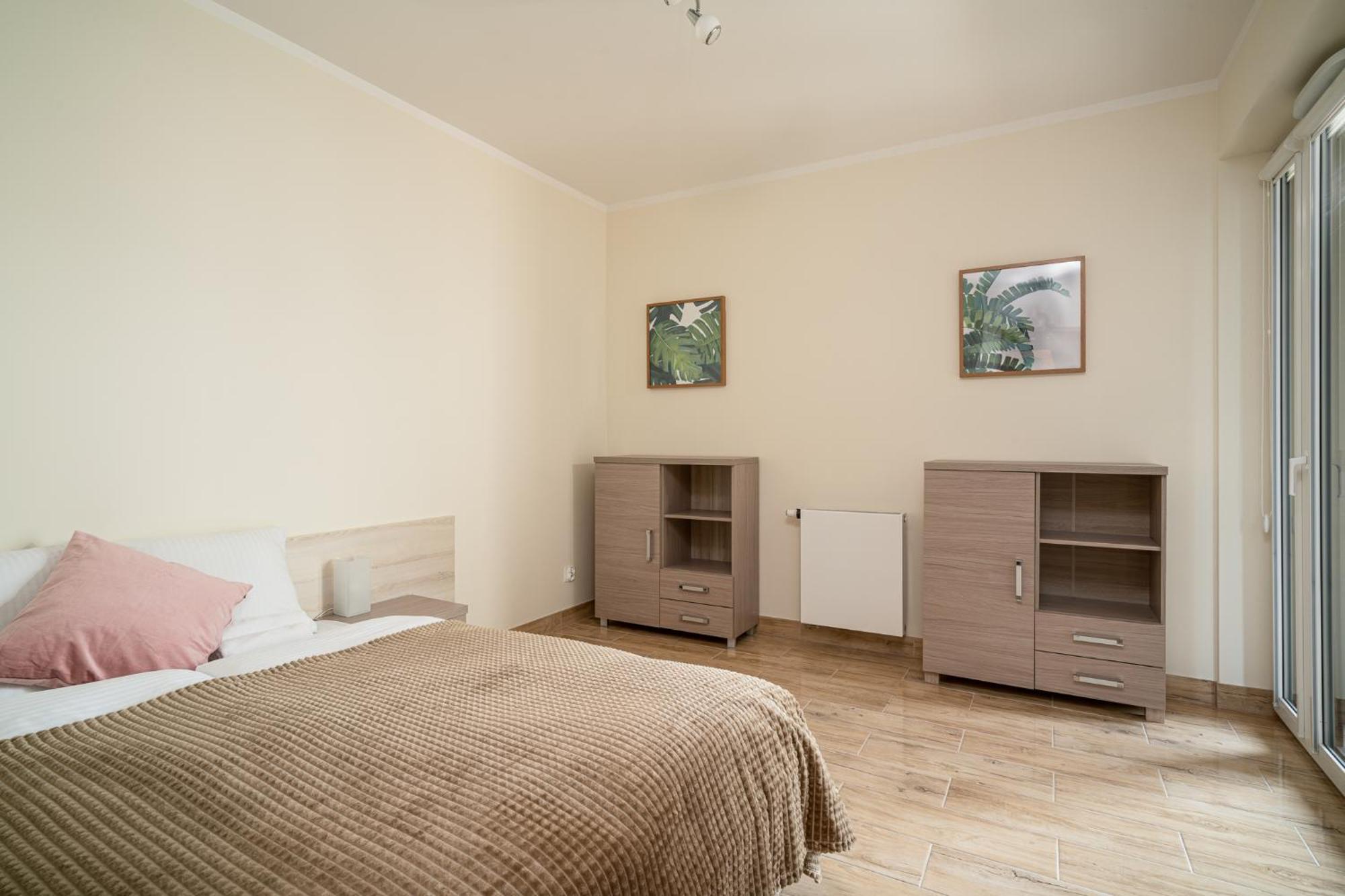 Rentplanet - Apartamenty Ksiecia Witolda Wrocław Kültér fotó