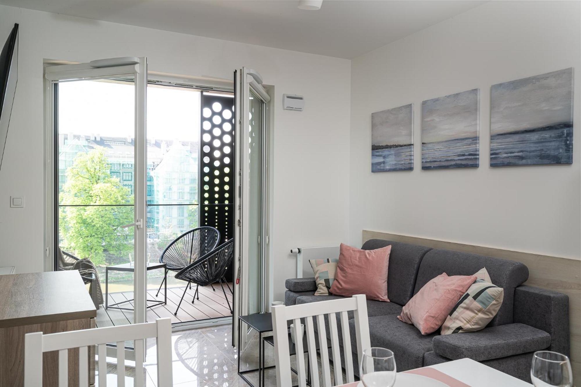 Rentplanet - Apartamenty Ksiecia Witolda Wrocław Kültér fotó