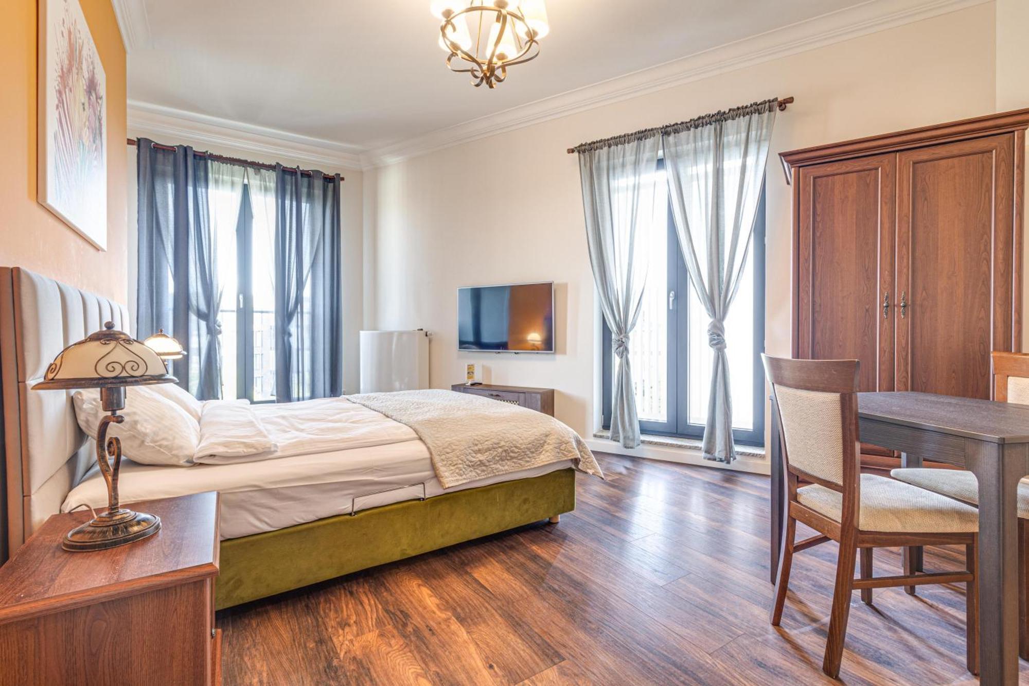 Rentplanet - Apartamenty Ksiecia Witolda Wrocław Kültér fotó